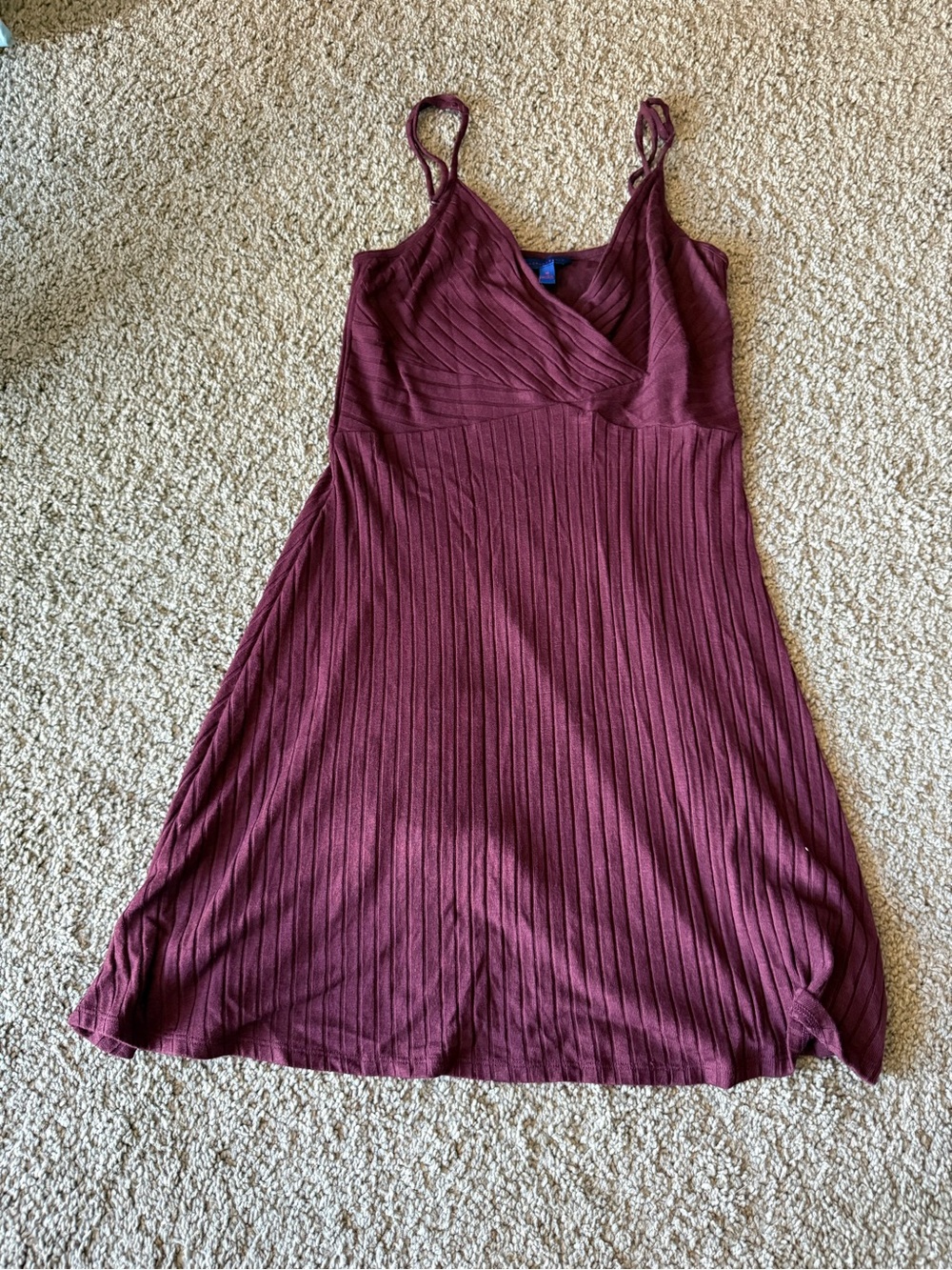 Aeropostale Ribbed Burgundy V-Neck Dress